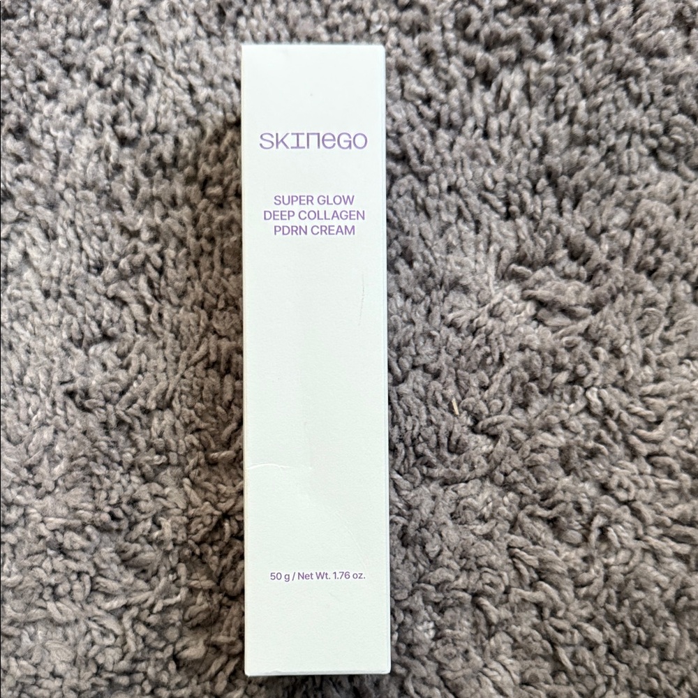 Skin Super Glow Collagen Cream - White - NEW
